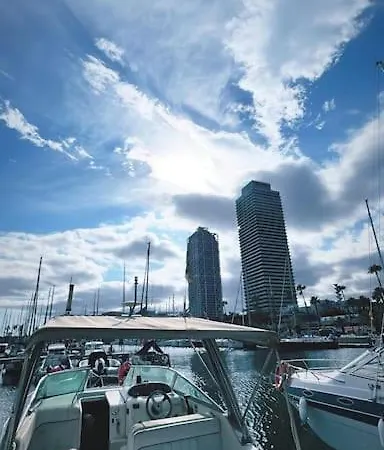 Motor Boat - Port Olimpic * برشلونة